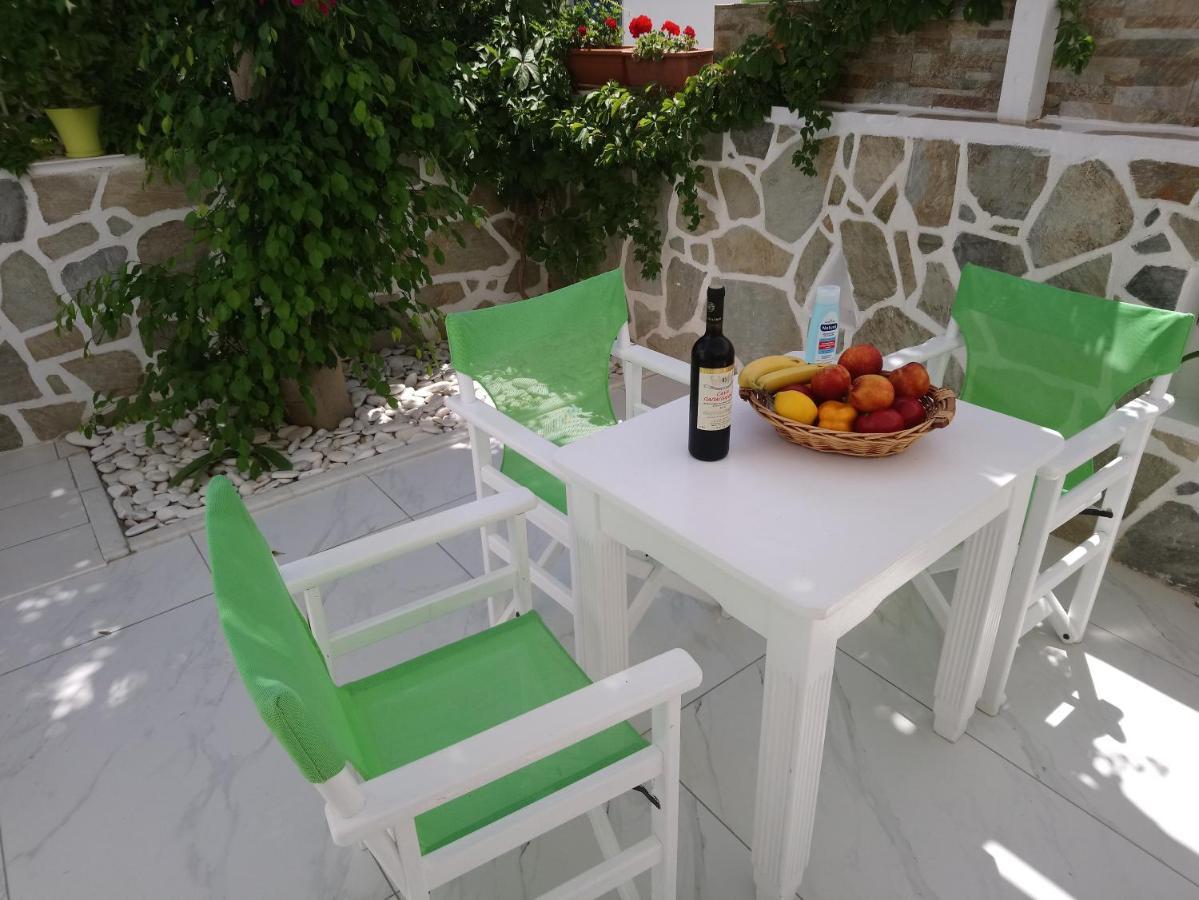 Nicolas Antiparos Antiparos Town Exterior foto